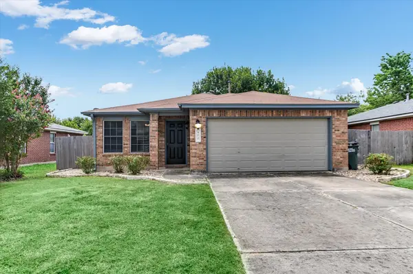 400 Ashbury DR, Leander, TX 78641