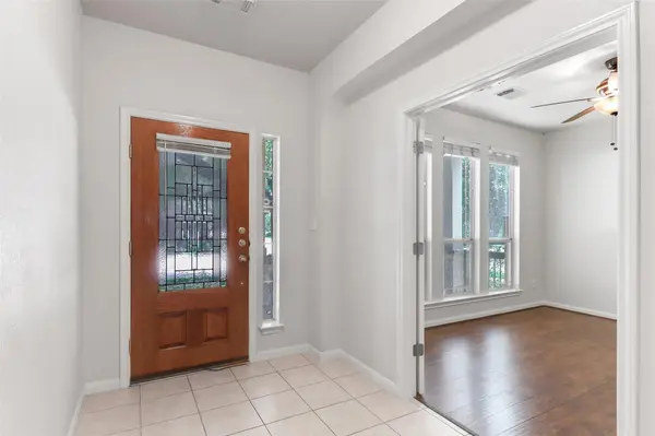 800 S Frontier LN, Cedar Park, TX 78613