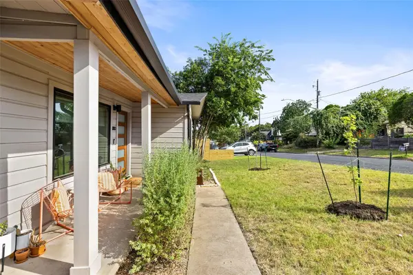 1803 Perez ST, Austin, TX 78721