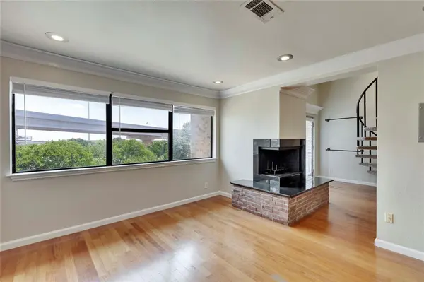 8888 Tallwood DR #3310, Austin, TX 78759