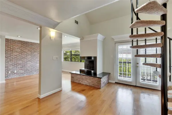 8888 Tallwood DR #3310, Austin, TX 78759