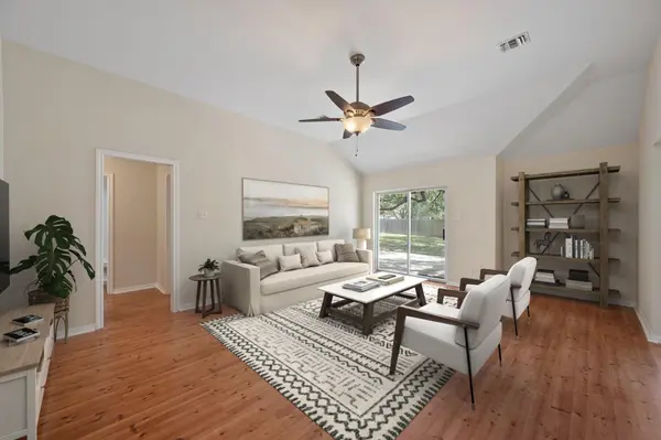 201 Pecan LN, Georgetown, TX 78628