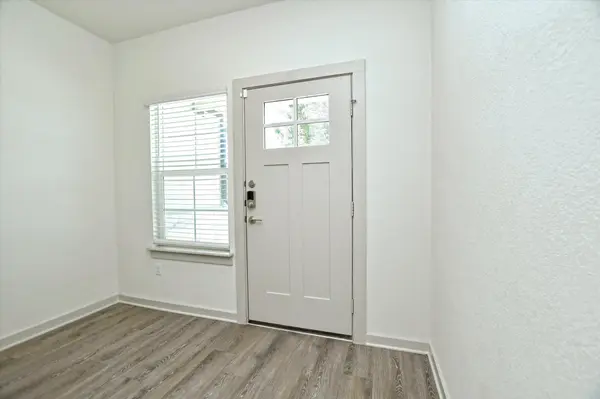 204 Merrick RD, Georgetown, TX 78628
