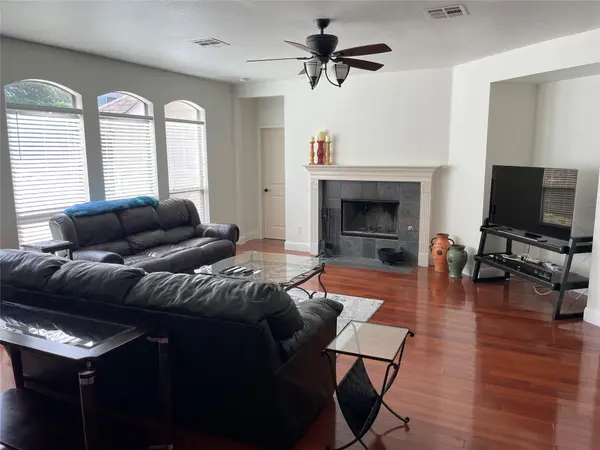 7609 Covered Bridge DR, Austin, TX 78736