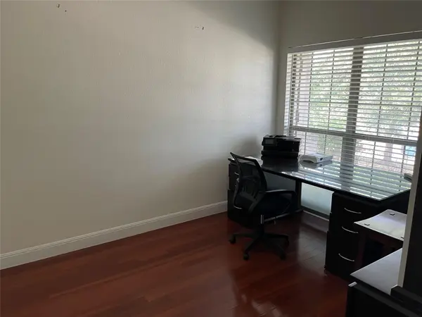 7609 Covered Bridge DR, Austin, TX 78736