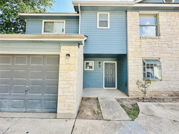 8814 Schick RD #C, Austin, TX 78729