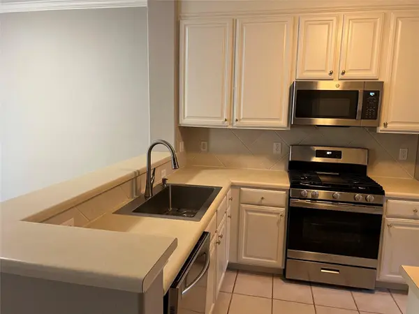 4620 W William Cannon DR #24, Austin, TX 78749