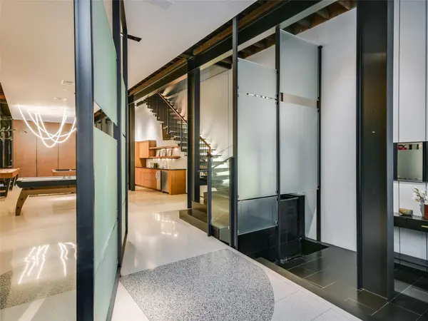 811 Congress Ave, Austin, TX 78701