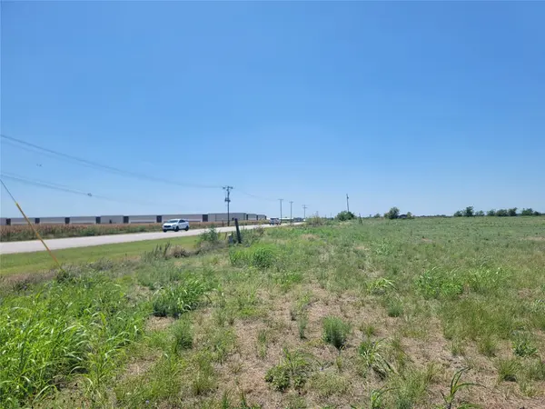 2315 Limmer LOOP, Hutto, TX 78634