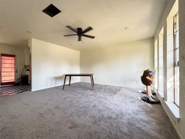 3401 Thomas Kincheon ST, Austin, TX 78745