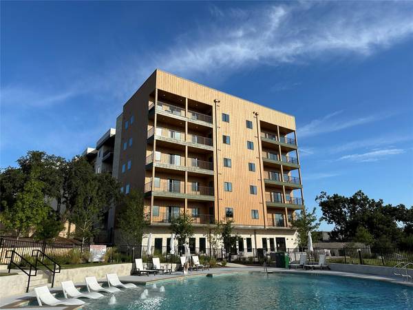 4802 S Congress Ave #107, Austin, TX 78745
