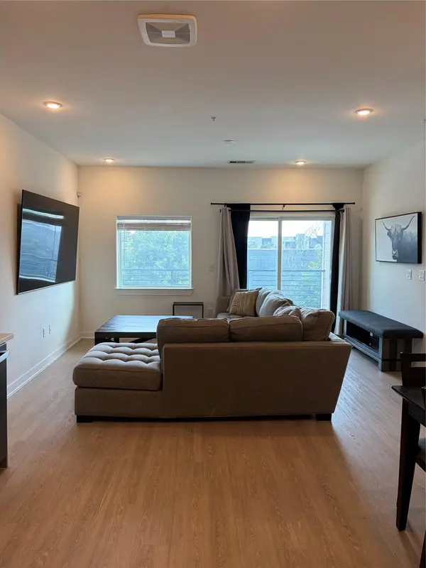4802 S Congress Ave #107, Austin, TX 78745