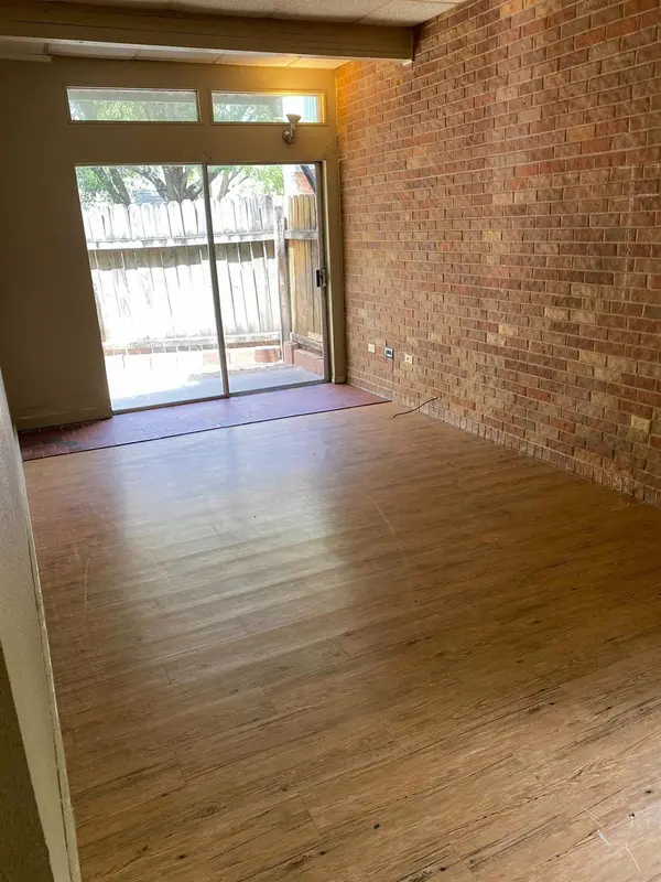 1014 Bois D Arc ST #A, Lockhart, TX 78644