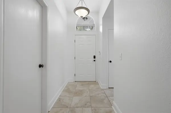 108 Songbird CT, Cedar Creek, TX 78612