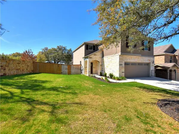 1050 Kenney Fort XING #34, Round Rock, TX 78665