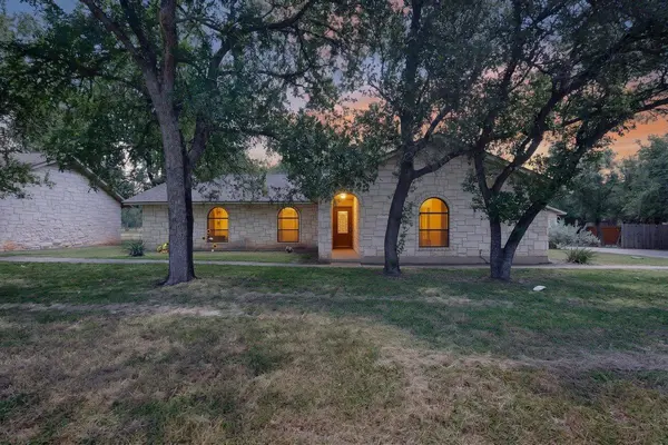 1002 Adventure LN, Cedar Park, TX 78613