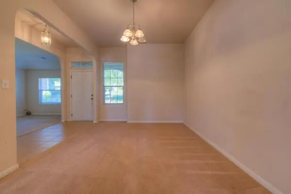 225 Lexington DR, Austin, TX 78737