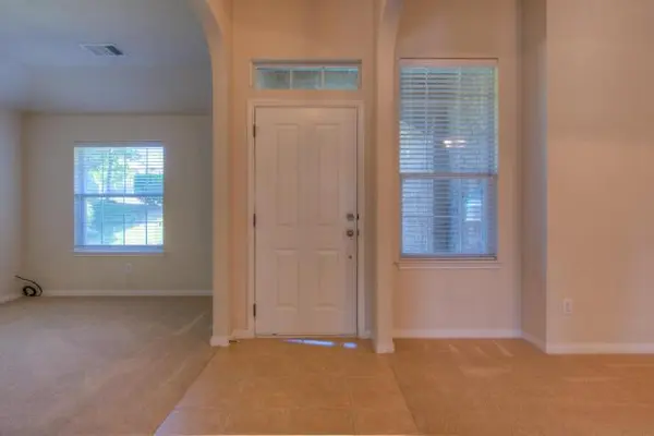225 Lexington DR, Austin, TX 78737
