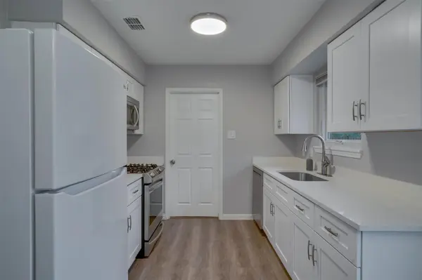 600 Bramble DR, Austin, TX 78745