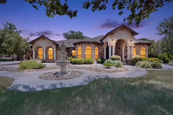 116 Roble Roja DR, Georgetown, TX 78633