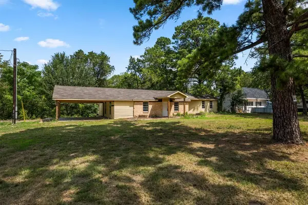 120 Faldyn ST, Bastrop, TX 78602