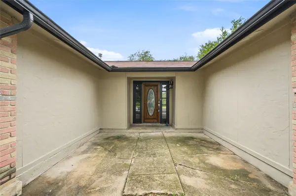 5342 Binz Engleman RD, San Antonio, TX 78219