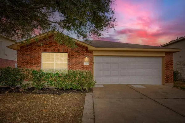 211 Remington RUN, Bastrop, TX 78602