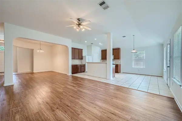 1508 Augusta Bend DR, Hutto, TX 78634