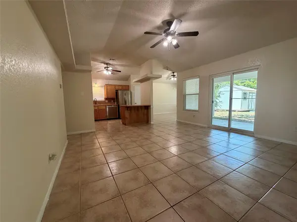 505 Robertstown RD, Copperas Cove, TX 76522