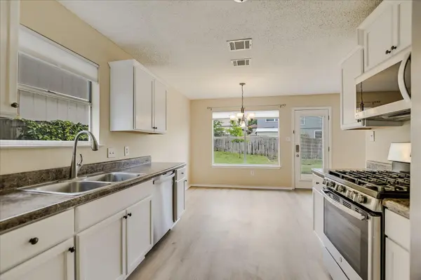 13819 Lothian DR, Pflugerville, TX 78660