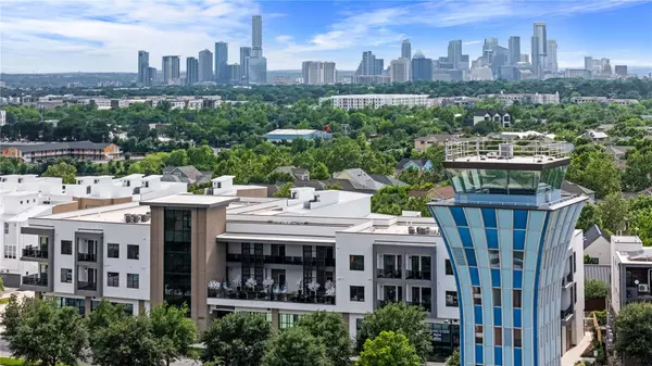 3900 Berkman DR #203, Austin, TX 78723