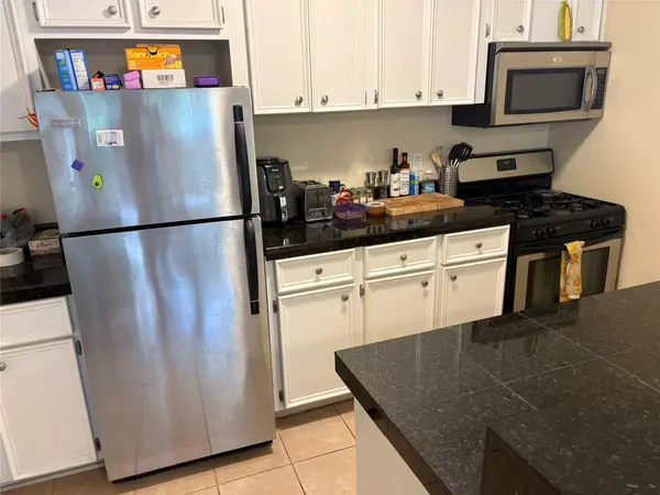 304 E 33rd ST #9, Austin, TX 78705