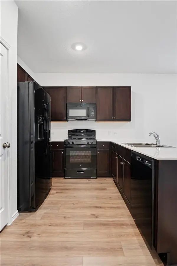 2809 Schwartz LN, Pflugerville, TX 78660