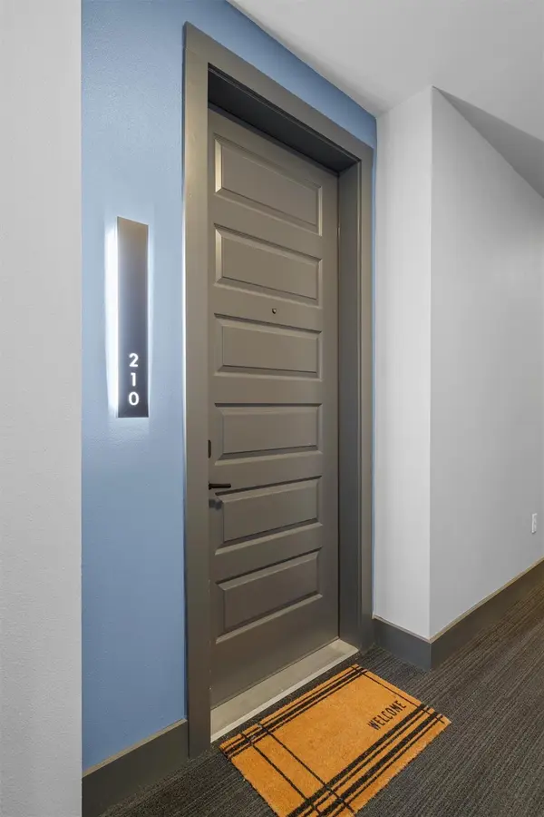 3101 Govalle Ave #210, Austin, TX 78702