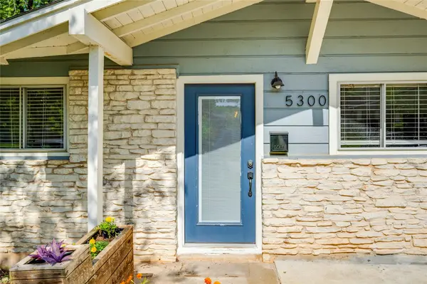 5300 Halmark DR, Austin, TX 78723