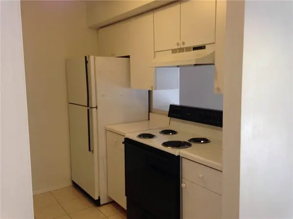500 E Riverside DR #211, Austin, TX 78704