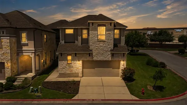 2105 Town Centre DR #40, Round Rock, TX 78664