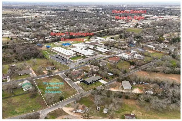 601 M L K BLVD, Elgin, TX 78621