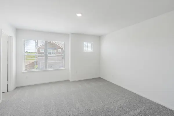 120 Desert Hare DR, Jarrell, TX 76537