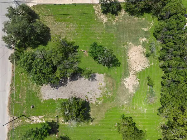 1408 N Bishop ST, San Marcos, TX 78666