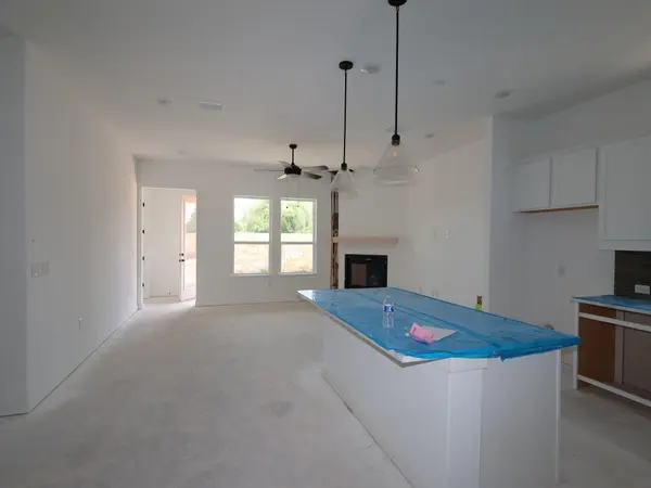 853 Corvallis DR, Leander, TX 78641