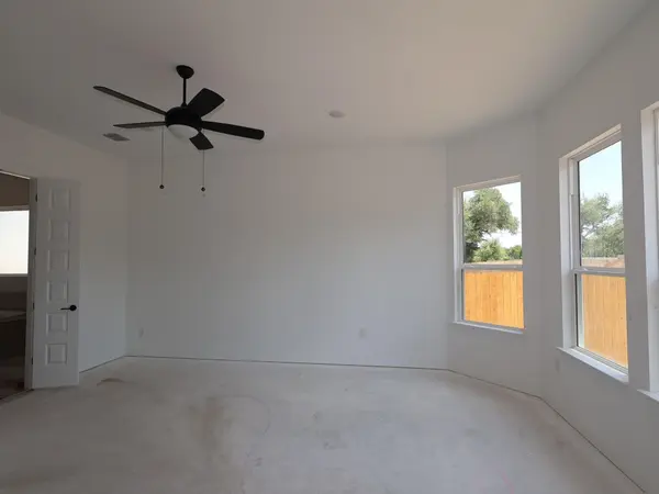 853 Corvallis DR, Leander, TX 78641