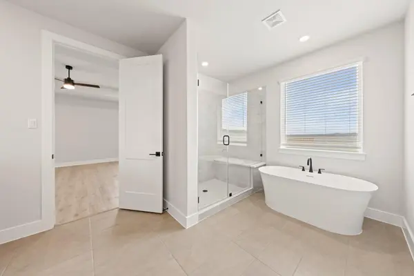 309 East Luna Blue LN, Jarrell, TX 76537