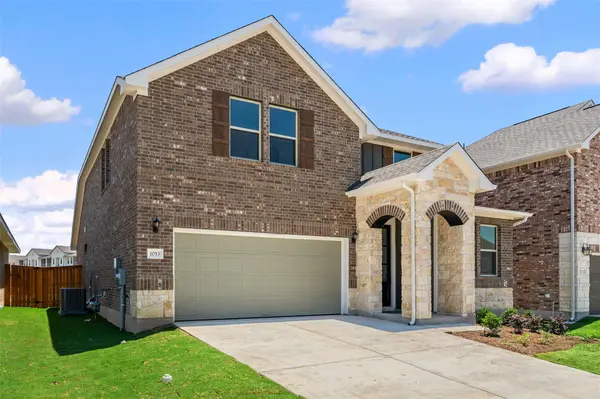 275 Crater Lake DR, Dripping Springs, TX 78620