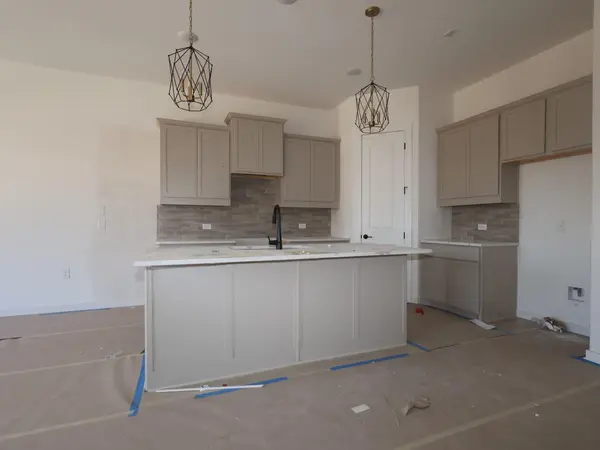 124 Leland Ave, Buda, TX 78610