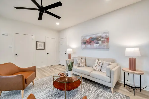 601 Nelray BLVD #6, Austin, TX 78751