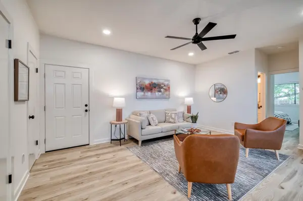 601 Nelray BLVD #6, Austin, TX 78751
