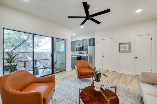 601 Nelray BLVD #6, Austin, TX 78751