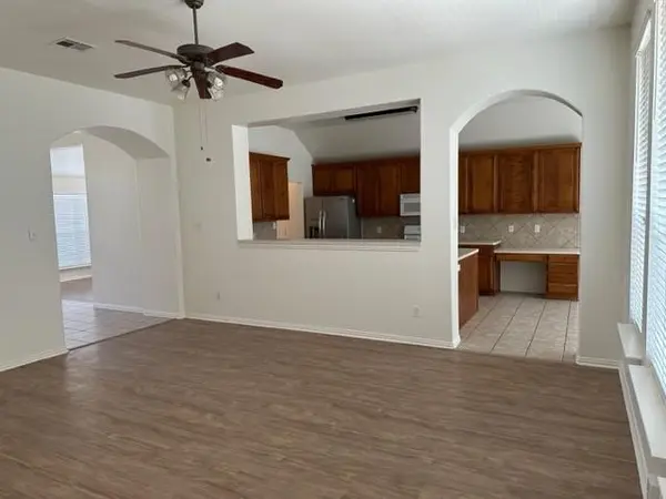 1438 Bull Horn LOOP, Round Rock, TX 78665
