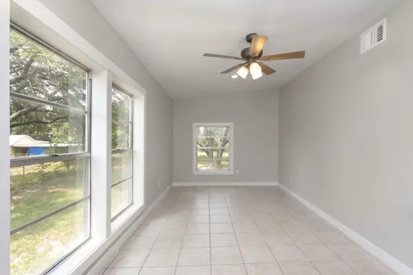 600 Windrush, Canyon Lake, TX 78133
